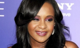 Бобби Кристина Браун погибла от рук своего возлюбленного